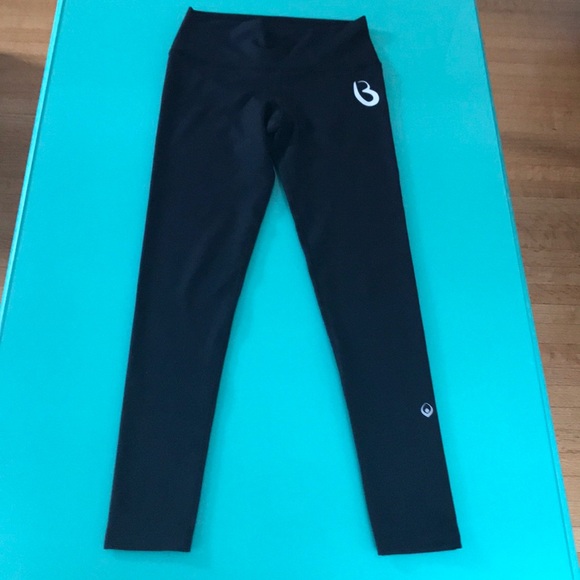 Activewear- brand new black leggings - Picture 3 of 7